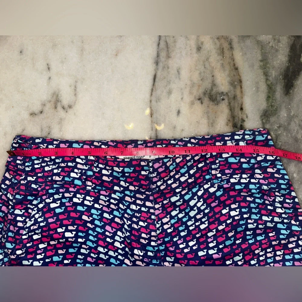 EUC Vineyard Vines Size 6 Women's Multicolor Patterned Shorts‎